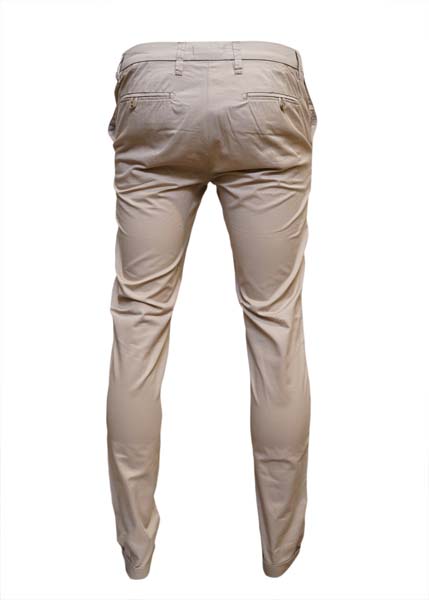 CHINOS
